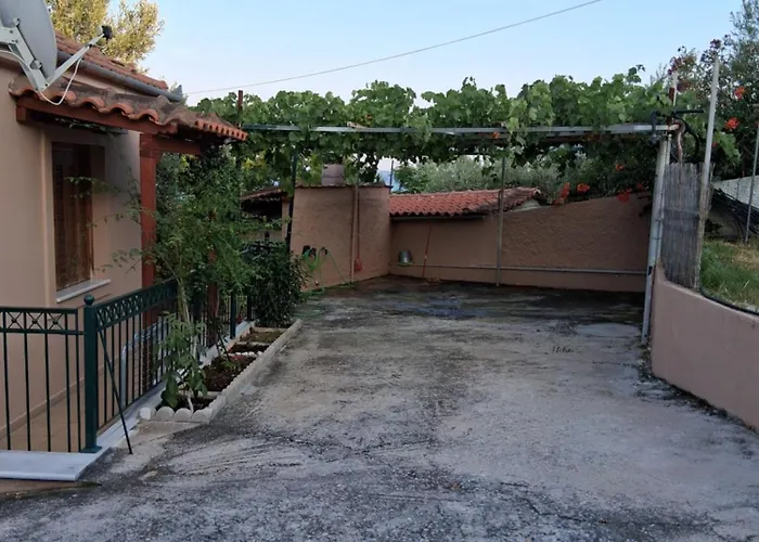 Golden View * Νέα Αγχίαλος