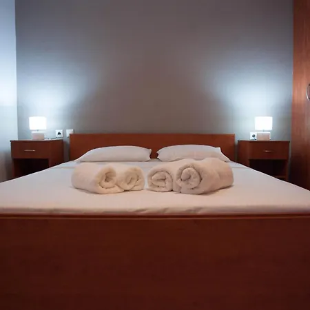 Appartamento Golden View Néa Ankhíalos