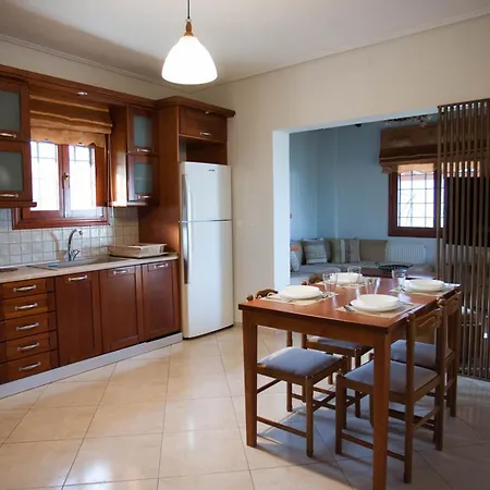 Golden View Apartament Néa Ankhíalos